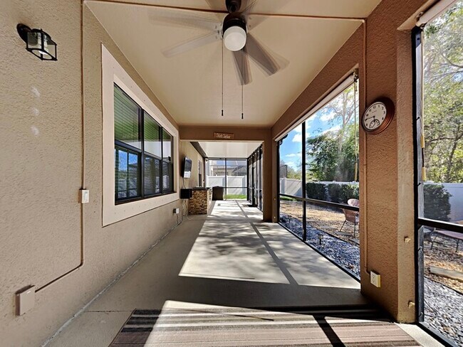 Building Photo - 11735 Albatross Ln