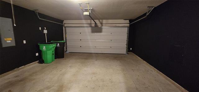 Building Photo - 1236 Rosebush Rd