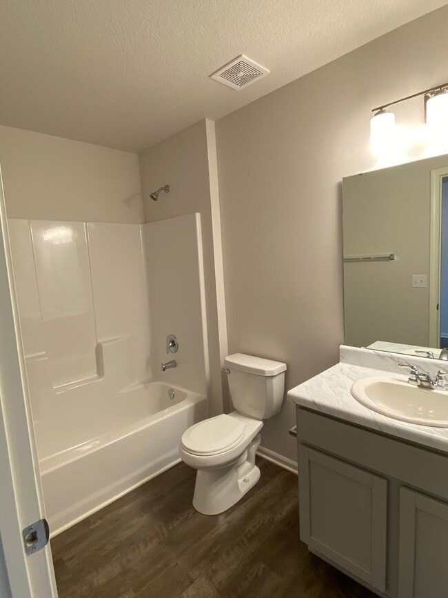 Building Photo - PRELEASEING NOW! NO HIDDEN FEES!! Three Bedroom | Two and a Half Bath Home in Spring Hill