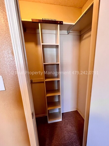 Building Photo - 51 Grand Brook Dr