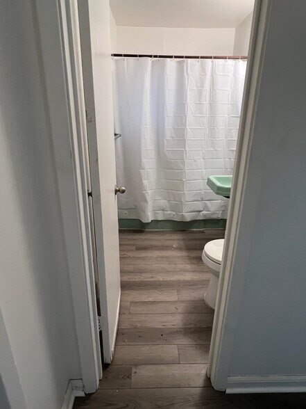 Building Photo - 1212 Brockenbraugh Ct