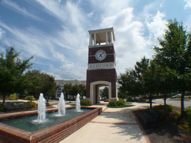 Building Photo - 10722 Edmundson Ave