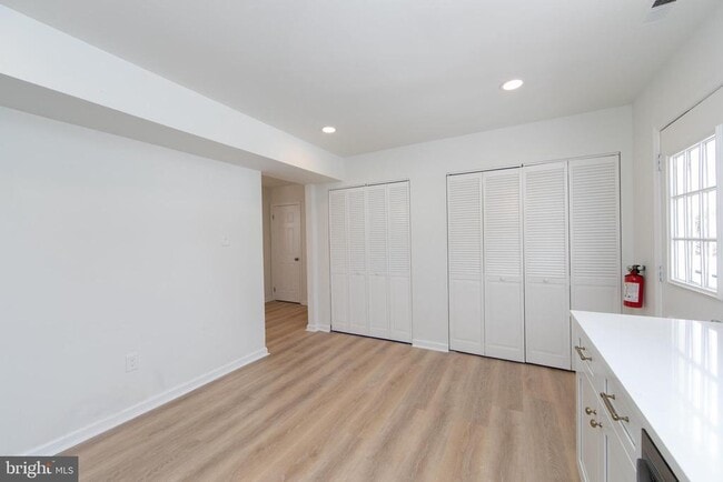 Building Photo - 135 Washington Ave