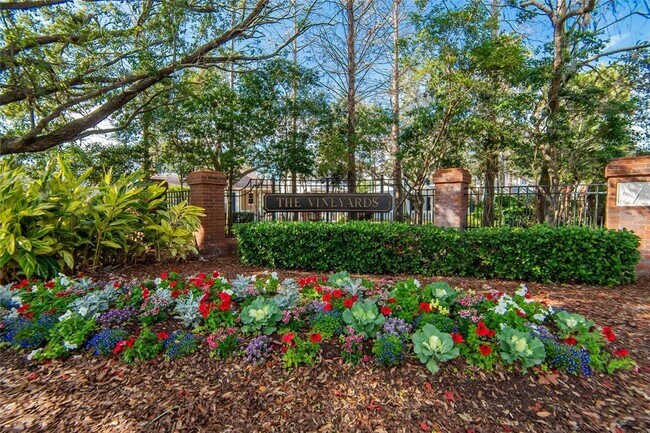 Building Photo - 9105 Crystal Commons Way