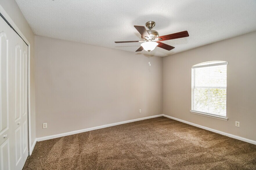 Building Photo - 133 Casa Sevilla Ave