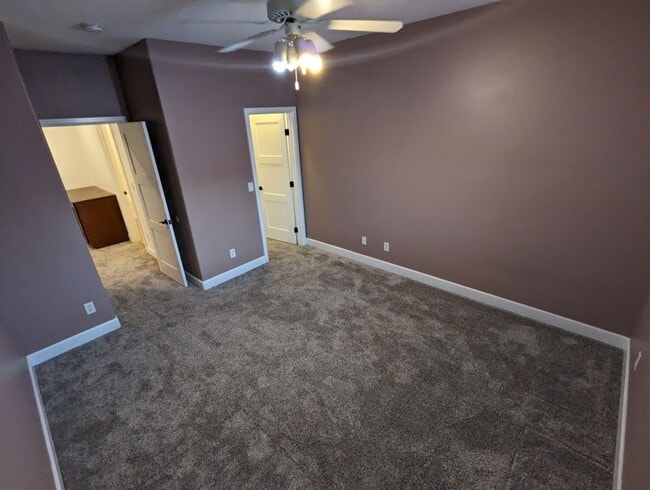 Building Photo - 8213 Fowler Falls Ct