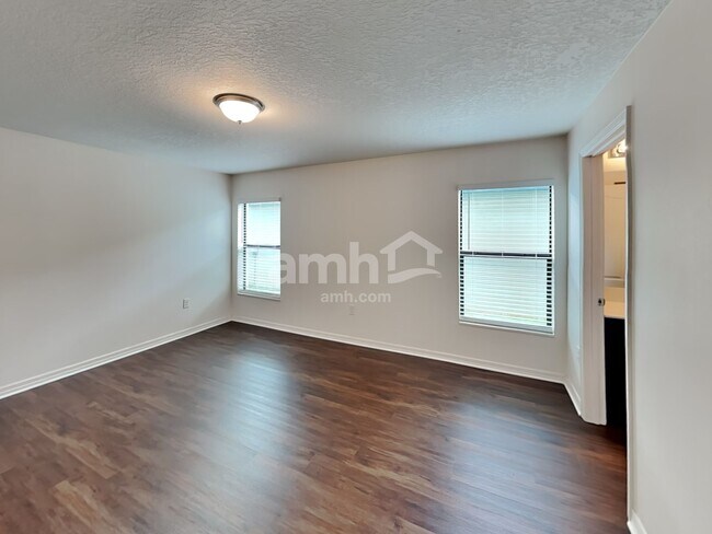 Building Photo - 812 Chatham Walk Dr