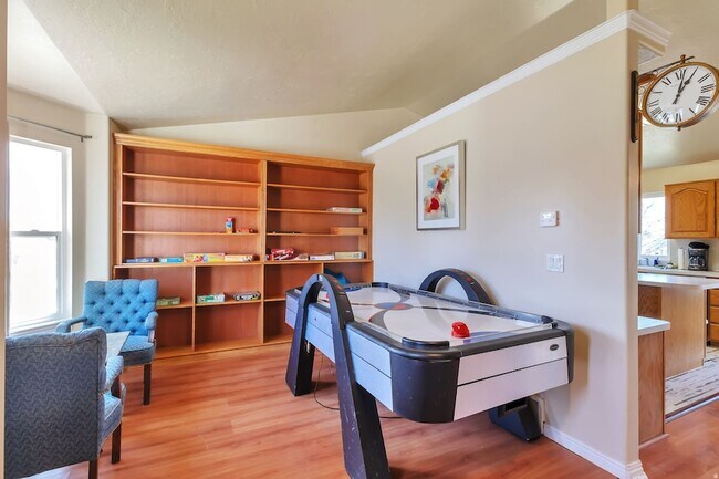 Building Photo - 5789 S 3500 W