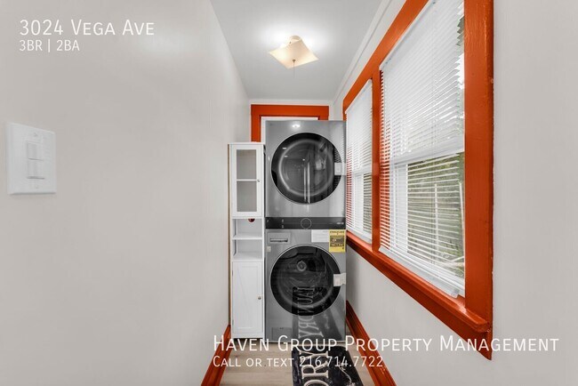 Building Photo - 3024 Vega Ave