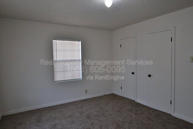 Building Photo - 2521 41st St