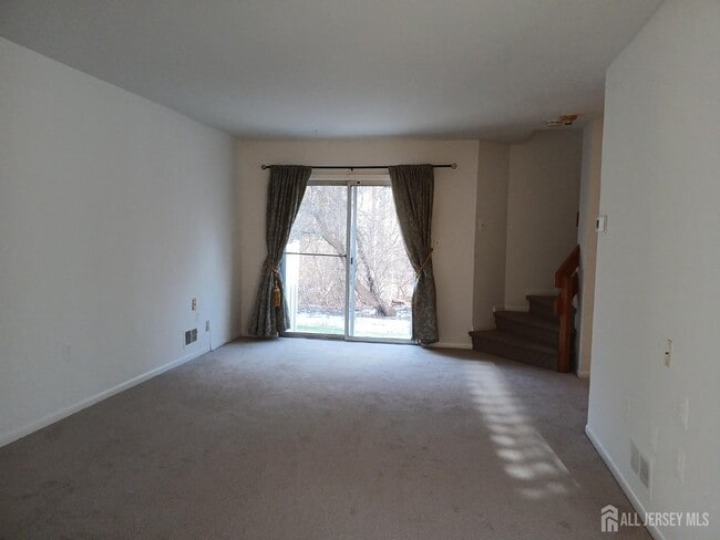 Building Photo - 1081 Schmidt Ln