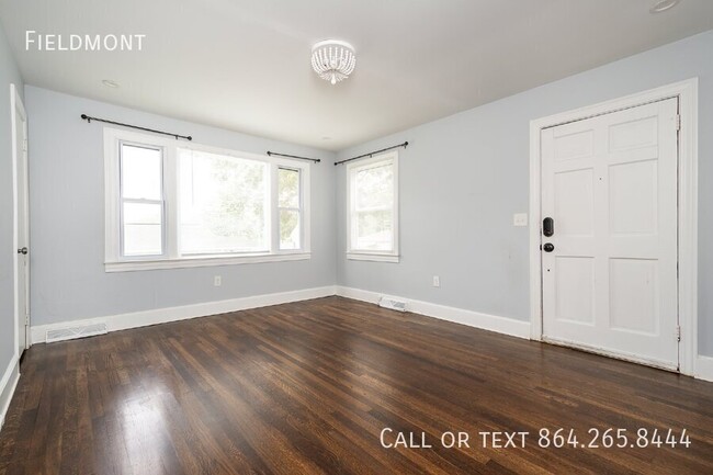 Building Photo - Charming 3-Bedroom Rental in Nicholtown Ne...