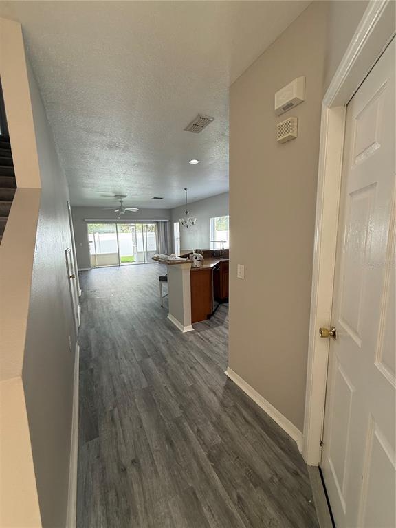 Building Photo - 20460 Needletree Dr