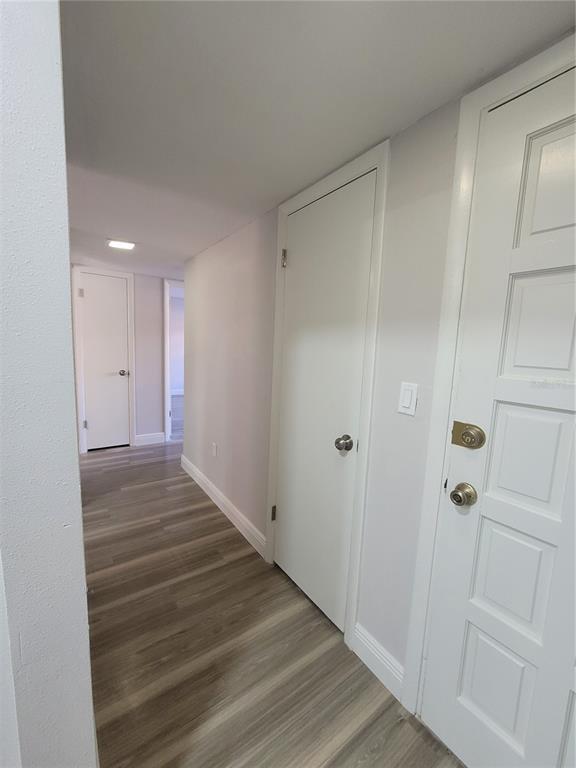 Building Photo - 1160 Calle Del Norte