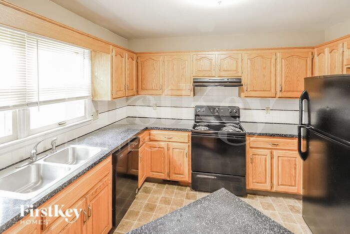 Building Photo - 109 Northview Dr