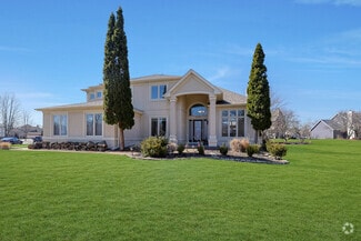 Building Photo - 2655 Molitor Rd