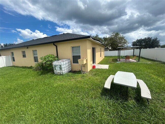 Building Photo - 4710 Preserve Blvd