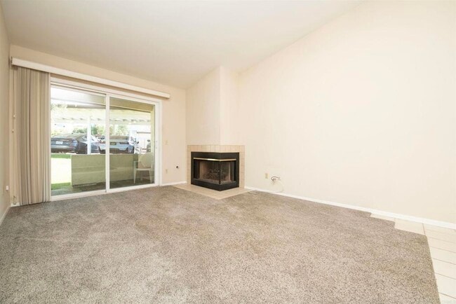 Building Photo - 2425 Cranston Dr