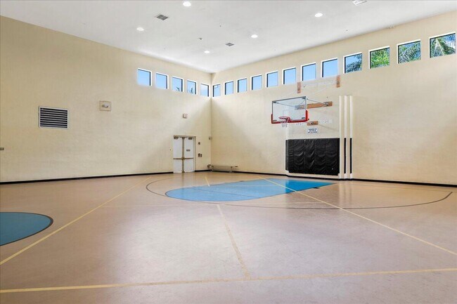 Building Photo - 9222 Delemar Ct