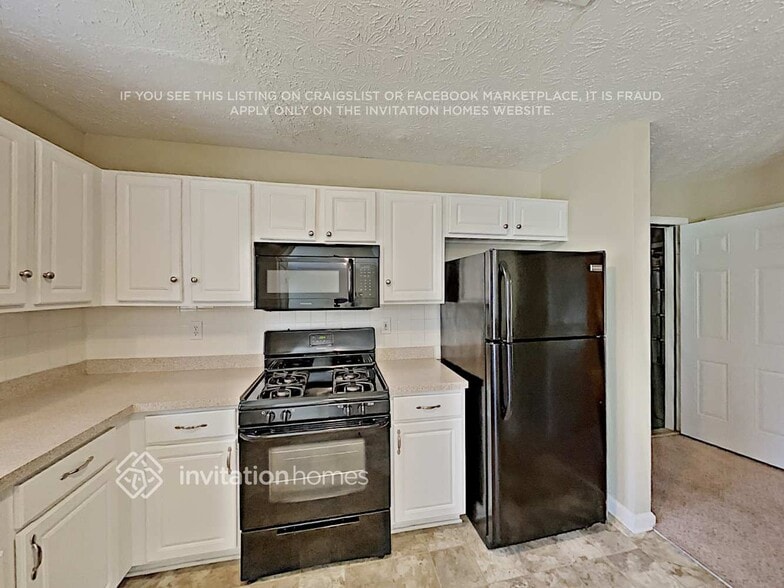 Building Photo - 4465 High Gate Dr NW