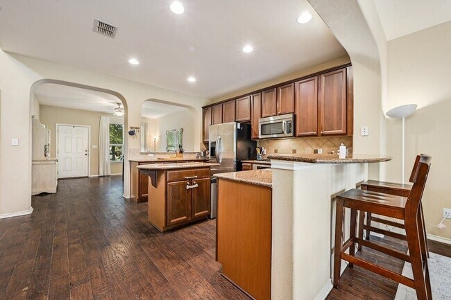 Building Photo - 1201 Salem Park Ct