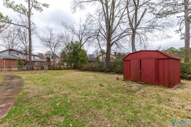 Building Photo - 1116 Tyler Rd NW