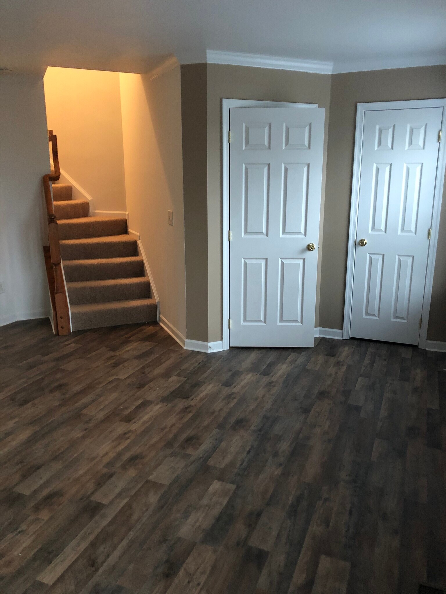 Building Photo - 103 Aero St