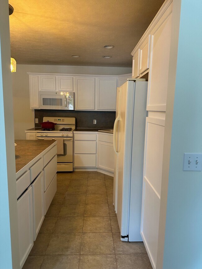 Building Photo - 12265 S Crystal Waters Dr