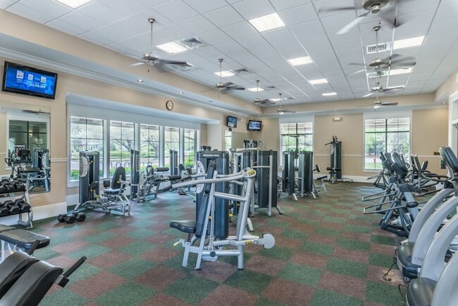 Building Photo - End unit townhome in The Cottages at Oakleaf Plantation
