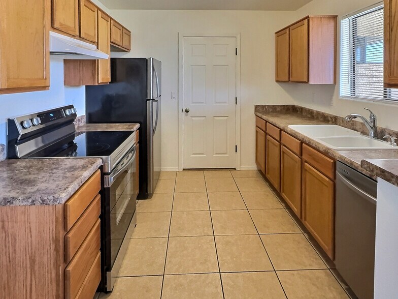 Building Photo - 2979 Ned Ct