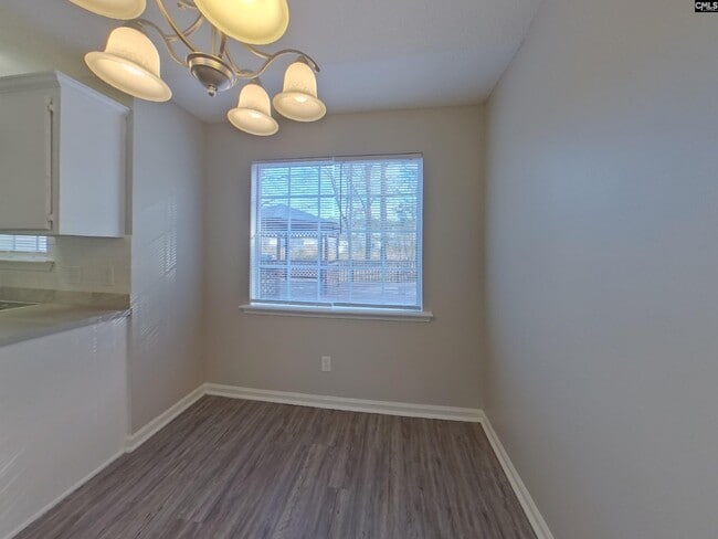 Building Photo - 500 Rockhaven Dr