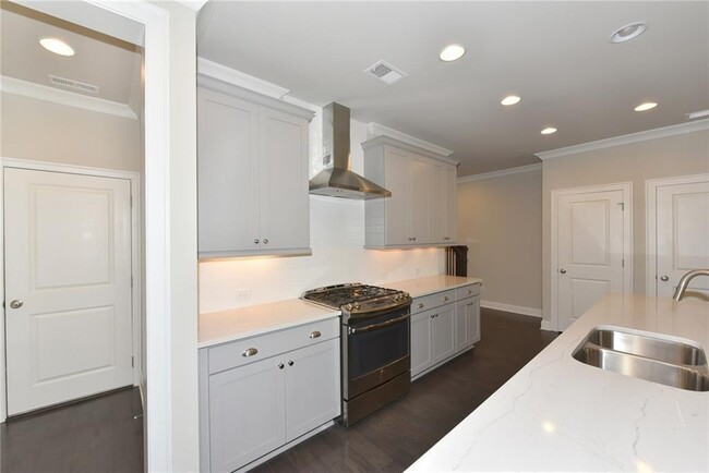 Building Photo - 5236 Cresslyn Rdg