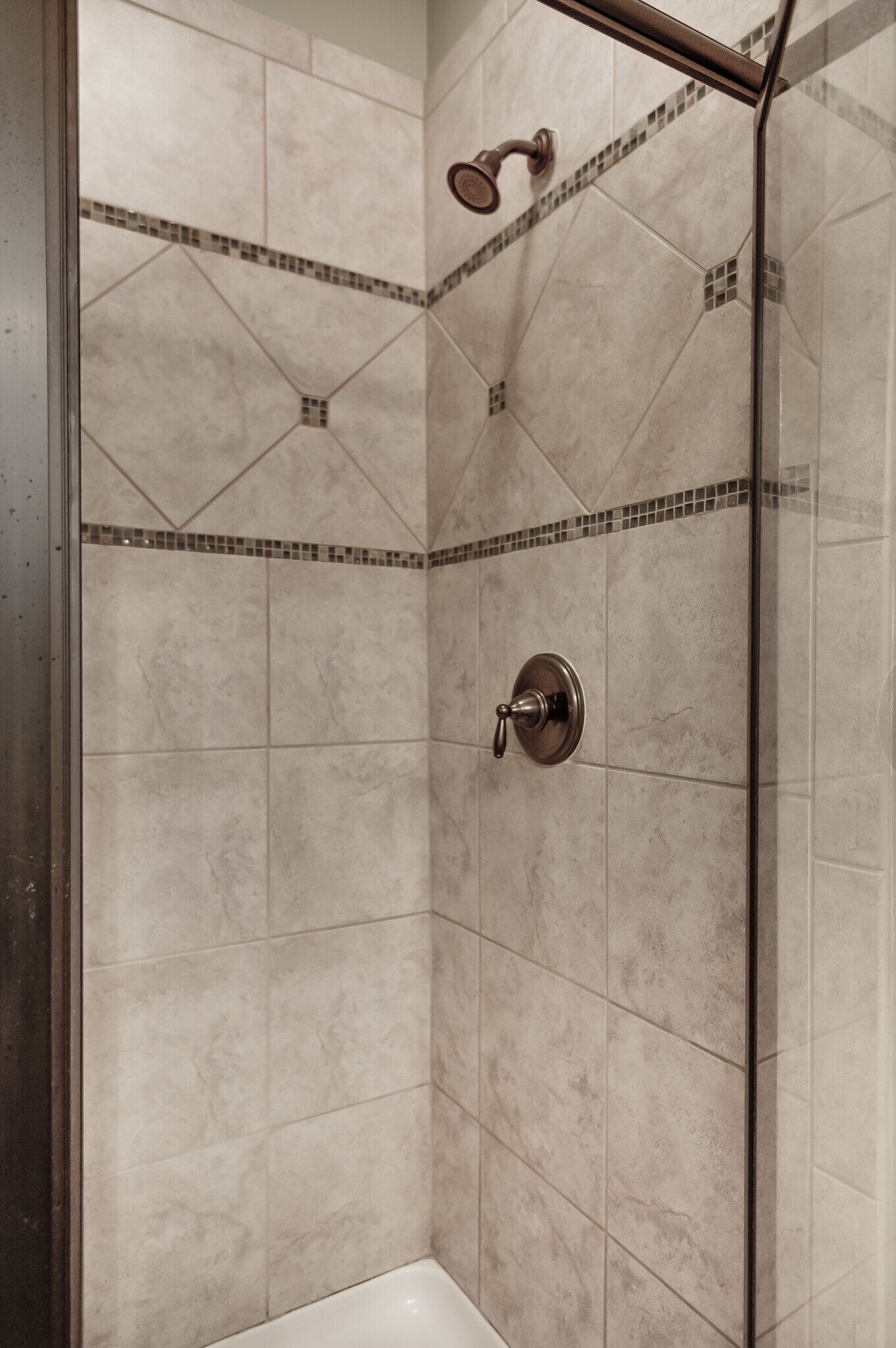 Building Photo - 141 Ambassador Private Cir