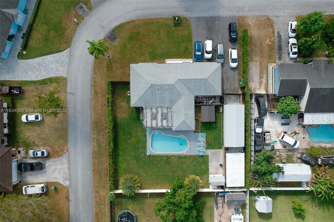 Building Photo - 14811 SW 153rd Terrace