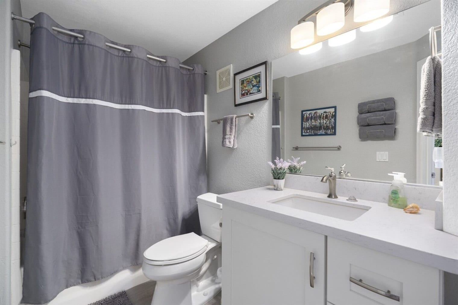 Building Photo - 10401 N Saguaro Blvd