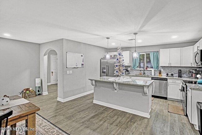 Building Photo - 1542 Cellar Cir