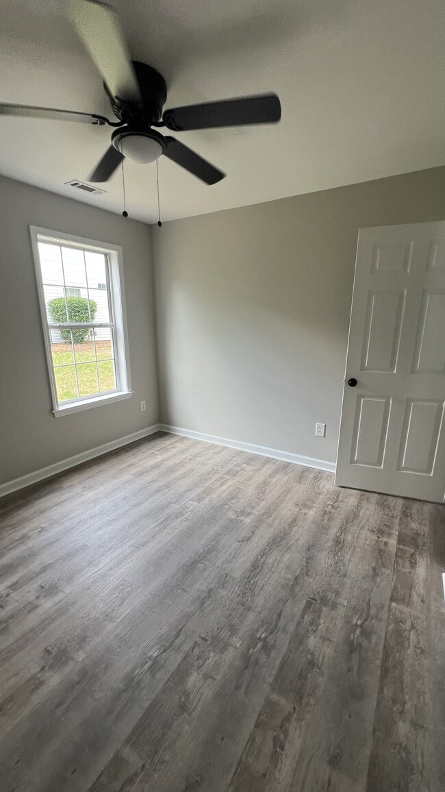 Building Photo - 92 Riva Ridge Ln