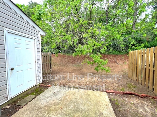 Building Photo - 13656 Meade Glen Ct