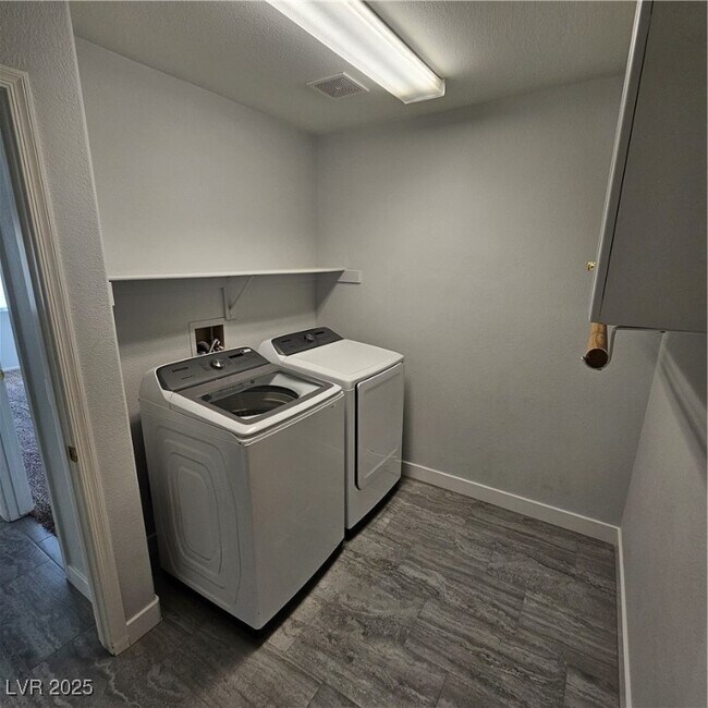 Building Photo - 7809 Faith Ct