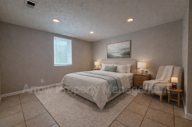 Building Photo - 4118 Touzalin Ave