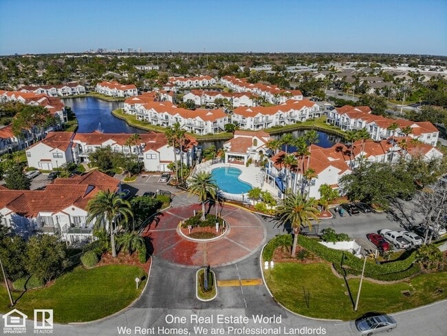 Building Photo - 2504 Woodgate Blvd