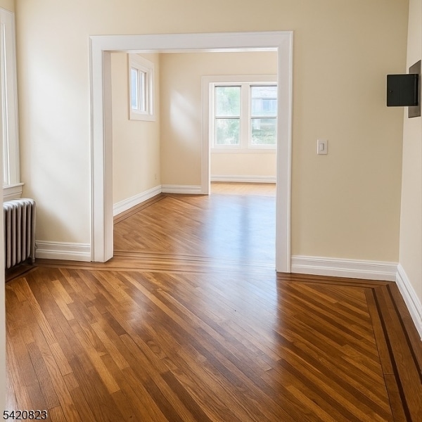 Building Photo - 313 Leslie St