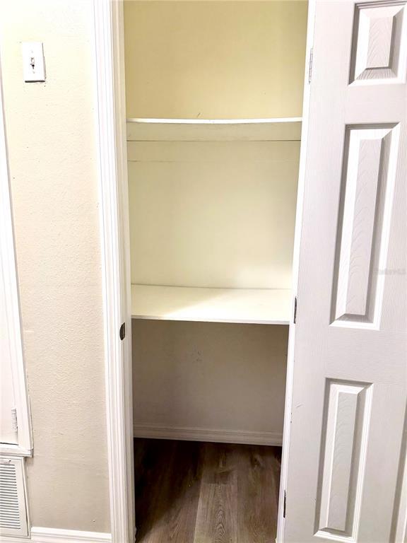 Building Photo - 2474 Dianne Dr