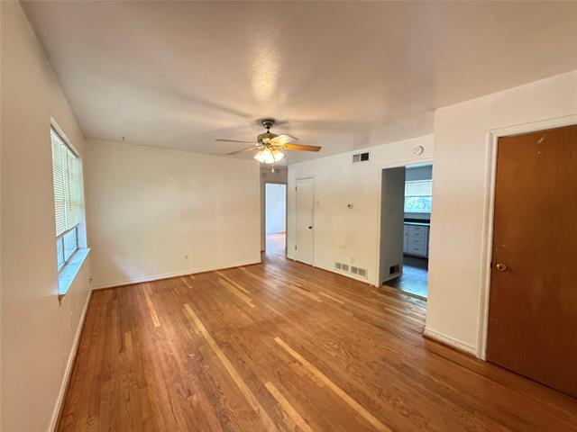 Building Photo - 513 Cynisca St