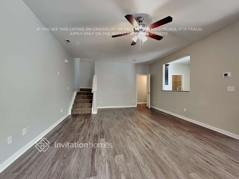 Building Photo - 2523 Buckleigh Dr