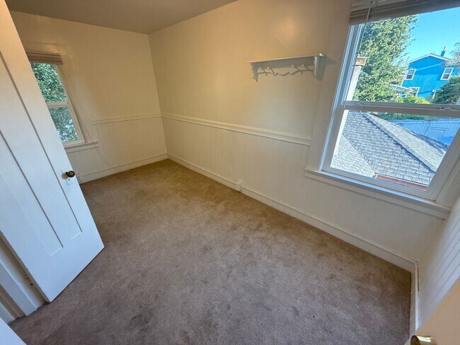 Building Photo - RC- 3894-3896 Ruby St., Oakland, CA, 94609