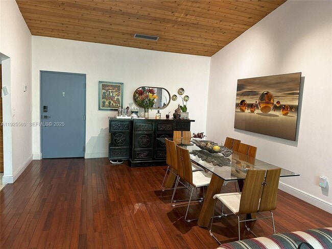 Building Photo - 55 Ocean Ln Dr