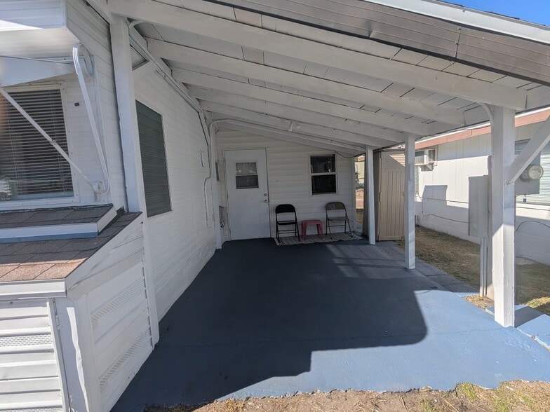 Building Photo - 120 Fortner Ave