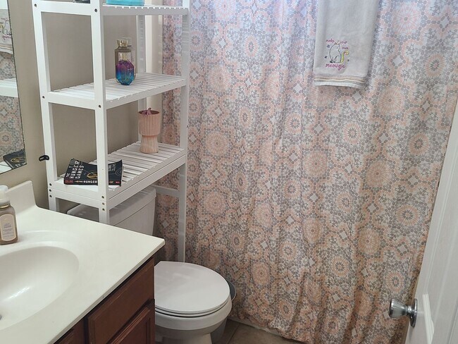 Building Photo - 3 bedroom/2 bath home Holly Ridge - Sages Ridge