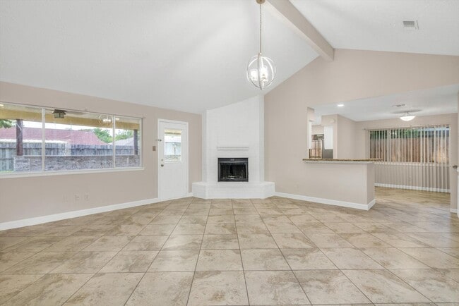 Building Photo - 7431 Ridgeberry Dr